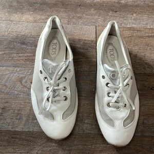 Tod’s leather accent sneakers